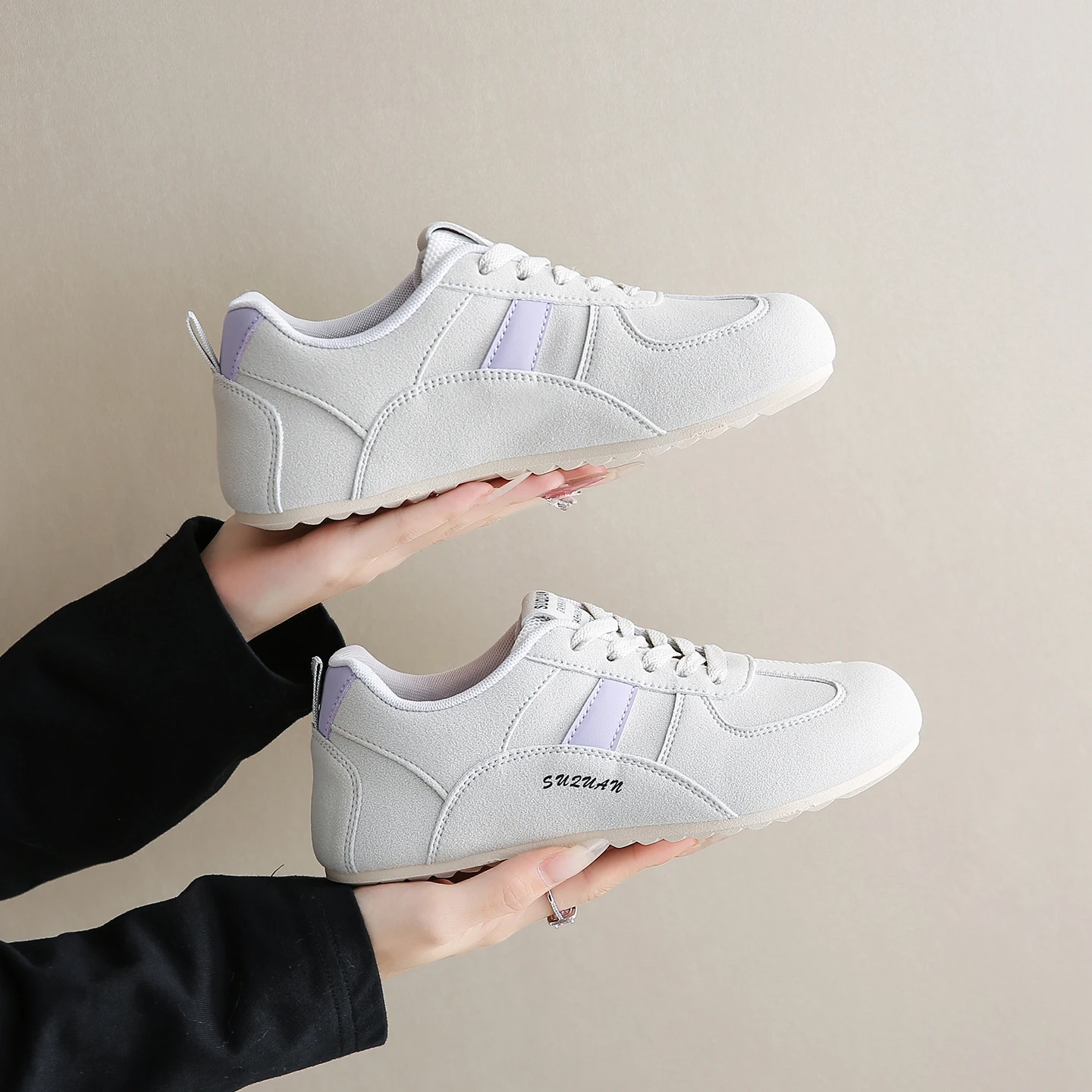 K3909 Neue Koreanische Version 2025, Herbst frauen Schuhe Ins Student Bequeme Vielseitige Casual Schuhe Deutsch Training Laufschuhe