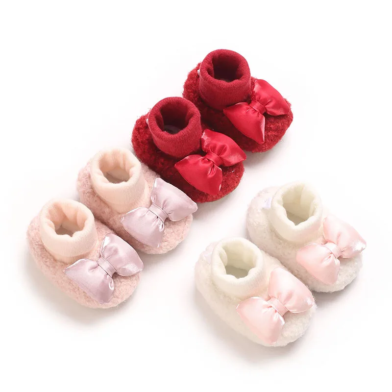 Herbst Und Winter Neue Schatz Schmetterling Knoten frauen Stil Baby Pedale Dicke Baby Schuhe Mit Samt Schuhe Socken Schuhe