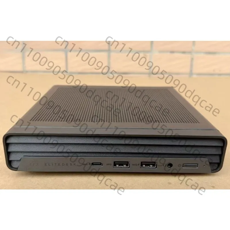 Der 805G8 DM AM4 Barebones Mini-PC unterstützt Dual M.2 und R3/R5/R7 5700G CPUs.