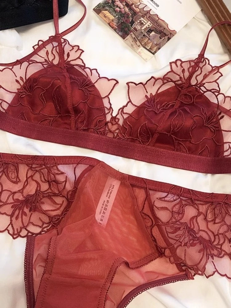 Sexy Weihnachtsgeschenk für Damen, Dessous, französischer Spitzen-BH, Bralette und Höschen-Set, weicher Bügel, große Brust, Minimizer, EU 32–38 MOYISU