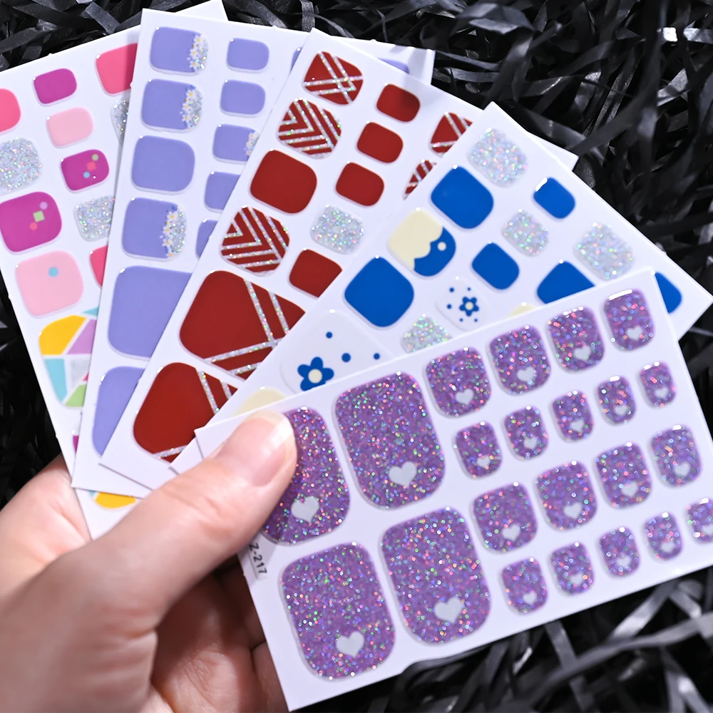 5 Blatt lila glitzernde Liebes-Zehennagelaufkleber, 11 Größen, vollständige Abdeckung, selbstklebende Zehennagelverpackungen für Sommermode, Zehennägel, Nagellack Image