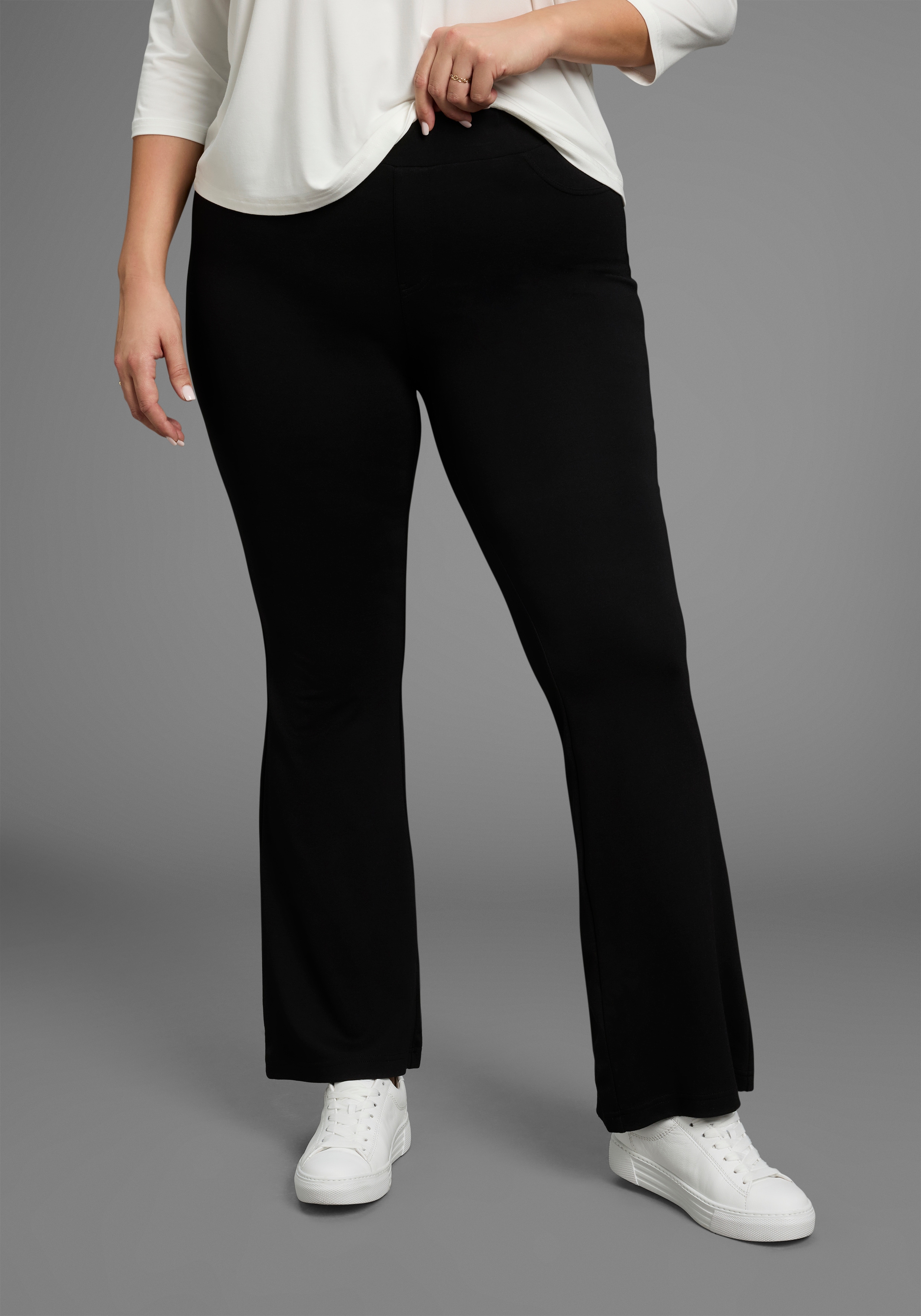 Bootcuthose LAURA SCOTT CURVE, Damen, Gr. 56, N-Gr, schwarz, Milano Rib, Obermaterial: 65% Viskose, 30% Polyamid, 5% Elasthan, unifarben, Basic, sehr figurbetont lang, Hosen, aus bequemen Jersey im Jeggings-Look - GROSSE GRÖSSE