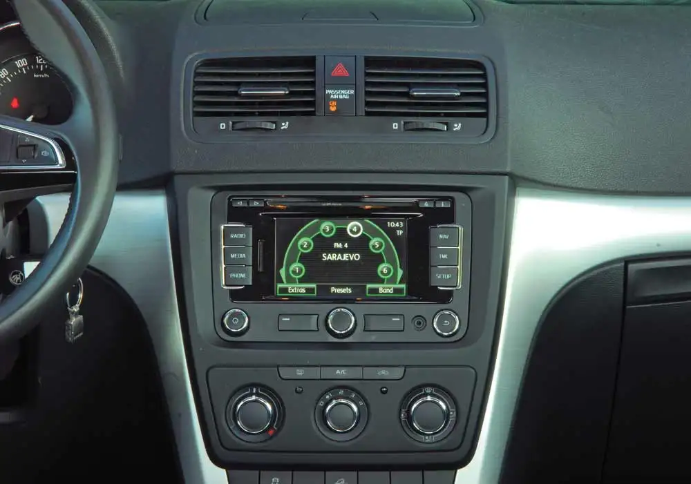 Radio Autoradio Head Unit 2 Din Android for Skoda Yeti 2009-2017 Carplay Android Auto 9" Screen Car Multimedia GPS Navigation