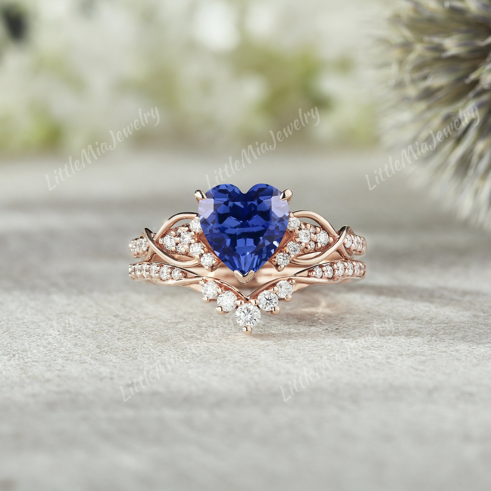Set di anelli con zaffiro Set di anelli di fidanzamento con zaffiro blu taglio a cuore unico Set di anelli di fidanzamento con moissanite curva in oro