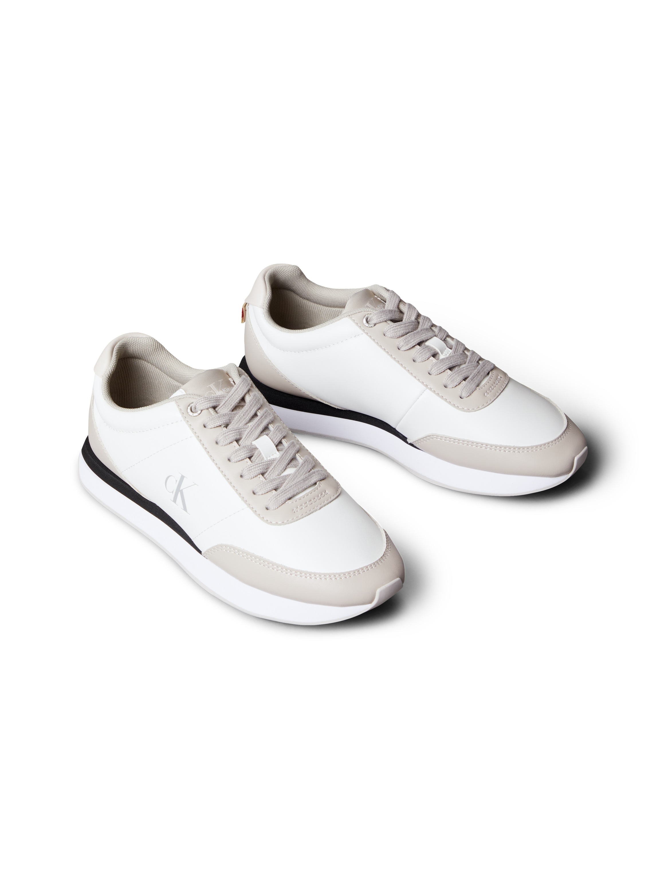 Sneaker CALVIN KLEIN JEANS "RETRO RUNNER LACE UP LTH MG", Damen, Gr. 40, weiß (weiß, hellgrau), Leder, Sportlich, Schuhe, Schnürschuh, Halbschuh, Freizeitschuh mit gepolstertem Schaftrand