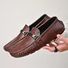 Echtes Leder Männer Casual Schuhe Hohe Qualität Mode Herren Loafer Slip auf Wohnungen Bootsschuhe Leichte Walking Fahren Schuhe