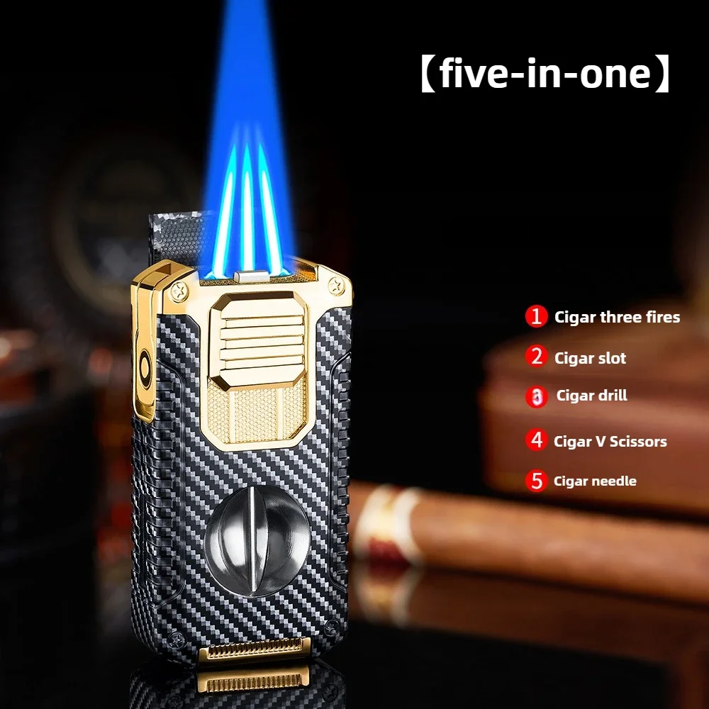Creative Three-Fire Fünf-in-Eins-Feuerzeug für Zigarren. Wird mit einem V-förmigen Zigarrenschneider geliefert. Tragbares multifunktionales Gasfeuerzeug Image