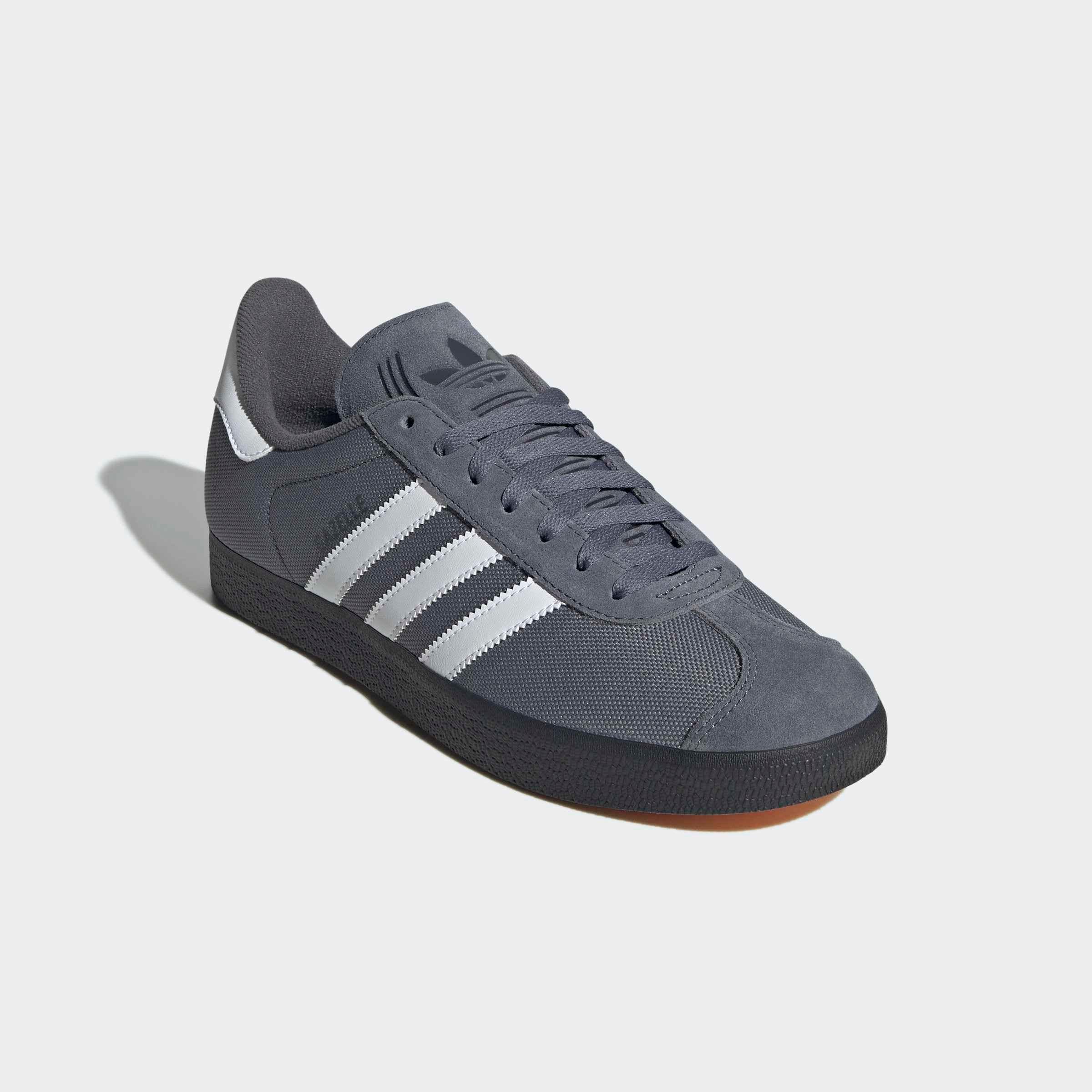 Sneaker ADIDAS ORIGINALS "GAZELLE", Herren, Gr. 41, weiß (onix, cloud weiß, carbon), Leder, Textil, Schuhe Sneaker