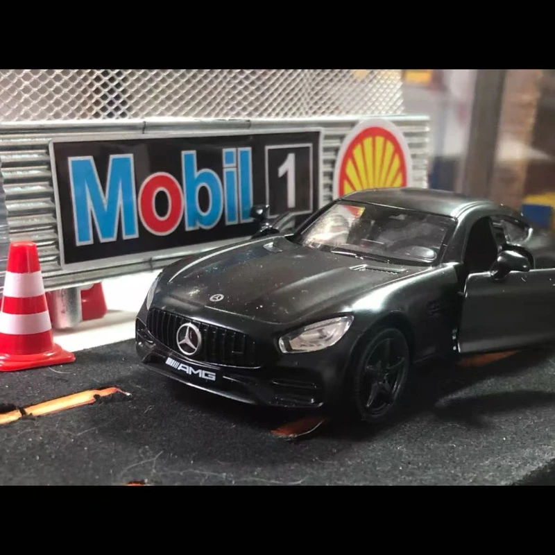 1:36 Mercedes-Benz AMG GTS Druckgussautomodell SupercarToy Vehicles Pull Back Alloy Metal Advanced Collectibles Image