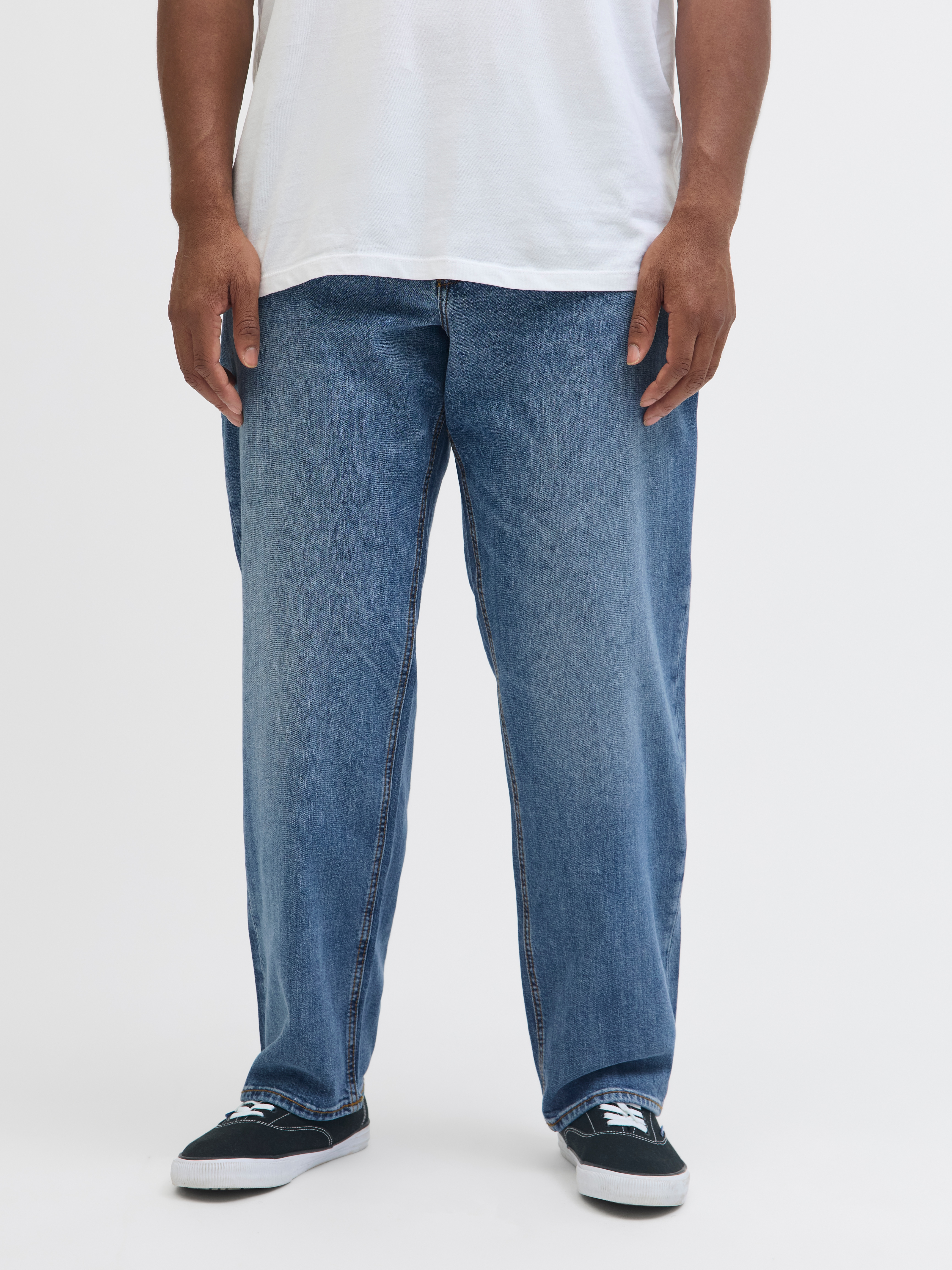 Tapered-fit-Jeans "MIKE ORIGINAL", Herren, Gr. 44, Länge 36, blau (blau denim), Denim/Jeans, Obermaterial: 98% Baumwolle, 2% Elasthan, JACK & JONES PLUSSIZE, Abriebeffekte, bequem, Jeans, Bis Weite 48