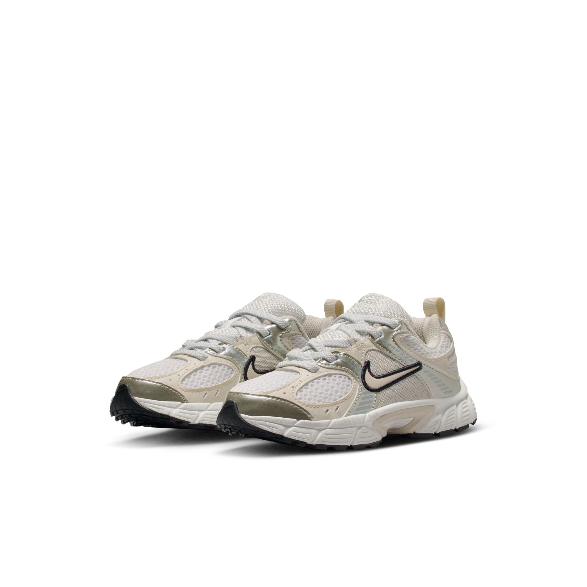 Sneaker NIKE SPORTSWEAR "V5 RNR (PS)", Gr. 35, summit weiß, lt orewood brn, sail, schwarz, Synthetik, Textil, Schuhe Image