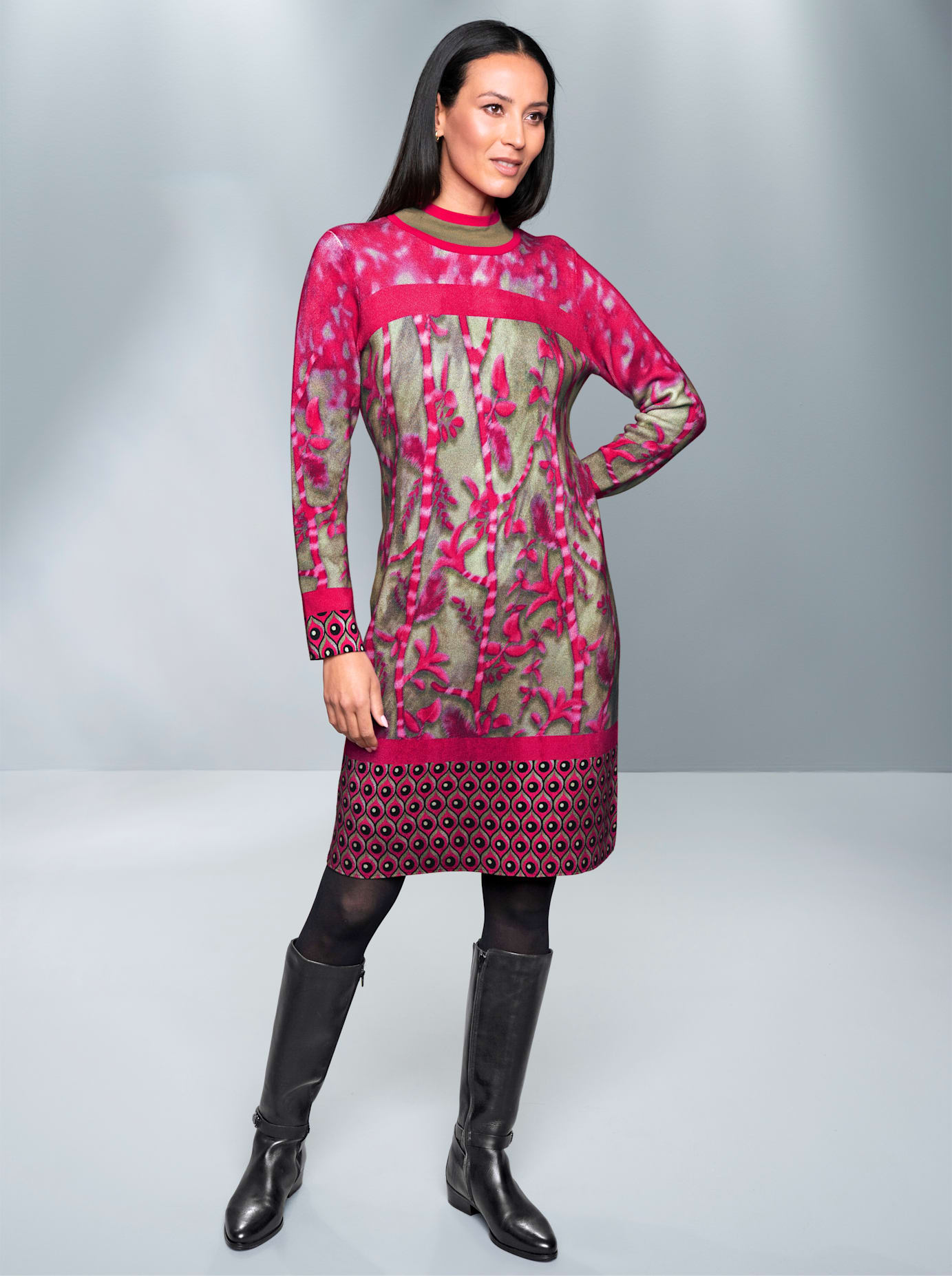 Strickkleid HEINE "Strickkleid", Damen, Gr. 44, Normalgrößen, bunt (pink, khaki, gemustert), Strick, 60% Viskose, 40% Baumwolle, geblümt, gemustert, mehrfarbig, kurz, Kleider Image
