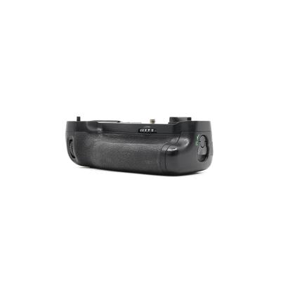Used Nikon Mb-D16 Battery Grip