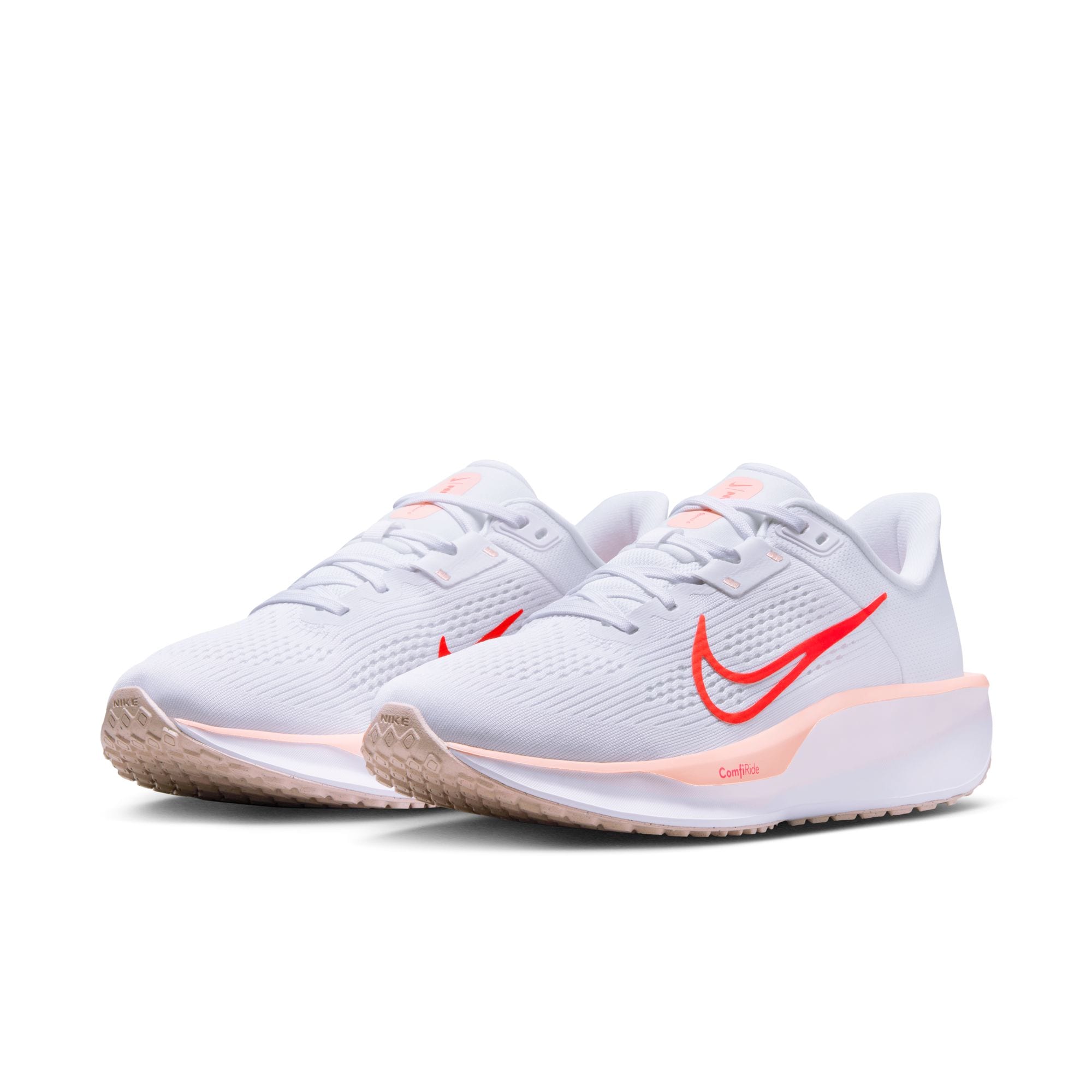 Laufschuh NIKE "WMNS QUEST 6", Damen, Gr. 39, weiß, bright crimson, washed coral, Textil, Schuhe Laufschuh
