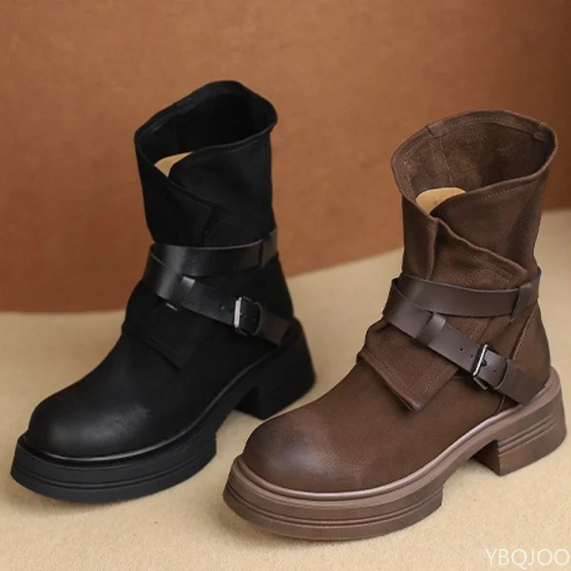 Stiefel mit dicken Sohlen für Damen im Herbst und Winter, Nische, Retro-Braun, kurze Stiefel, trendige, einfache, bequeme, vielseitige Damenschuhe