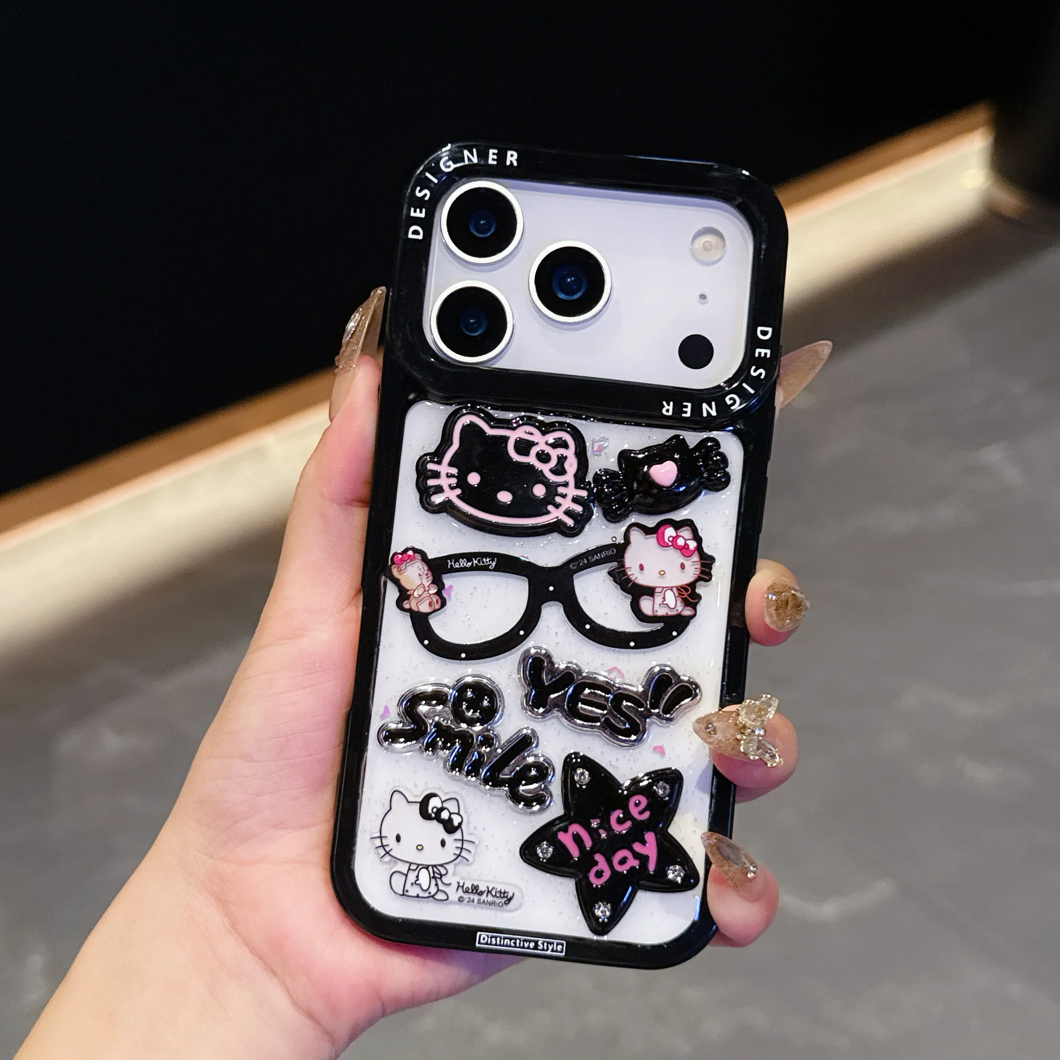 Ins Mode Cartoon Brille Hallo Kitty Telefon Fall Für iPhone 17 Air 13 14 15 16 17 Pro max Abdeckung Stoßfest Stoßstange Funda ﻿ Image
