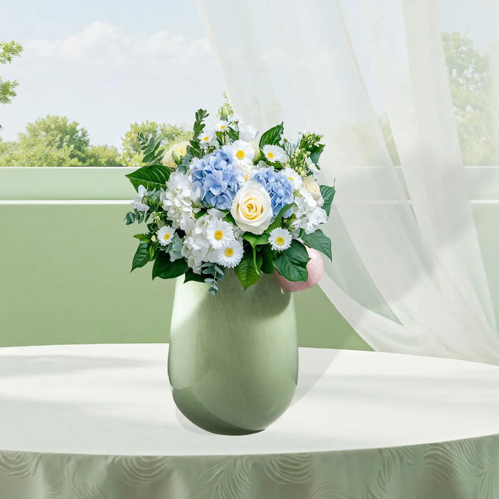 Blumenvase aus Glas, dekorative Vase-Kollektion, elegantes Blumenarrangement für Image