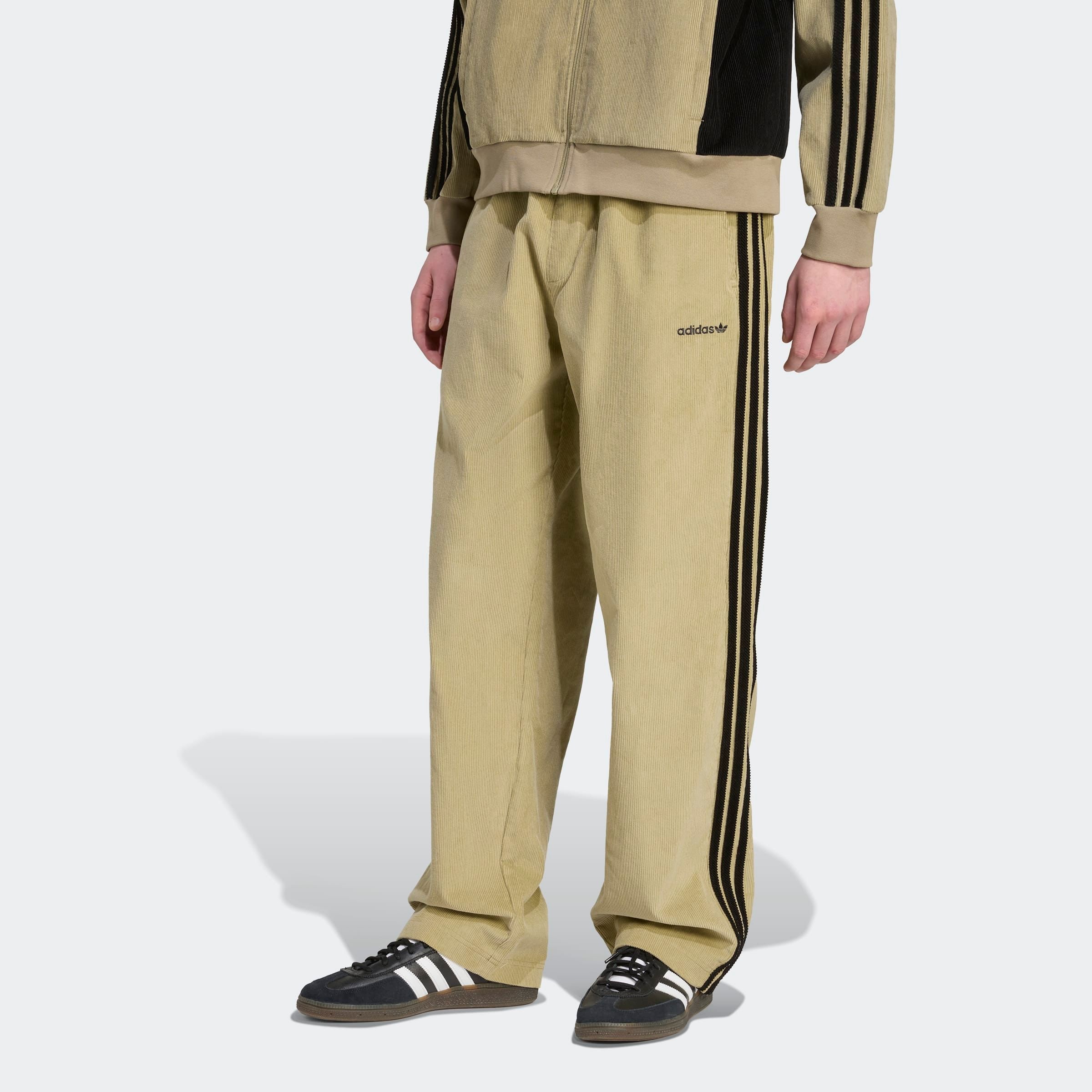 Sporthose ADIDAS ORIGINALS "CORD PANT", Herren, Gr. XXL, N-Gr, orbit grün, schwarz, Obermaterial: 100% Baumwolle, Hosen Sporthose, sportlicher Stil, für Freizeit und Sport, aus 100 % Baumwolle