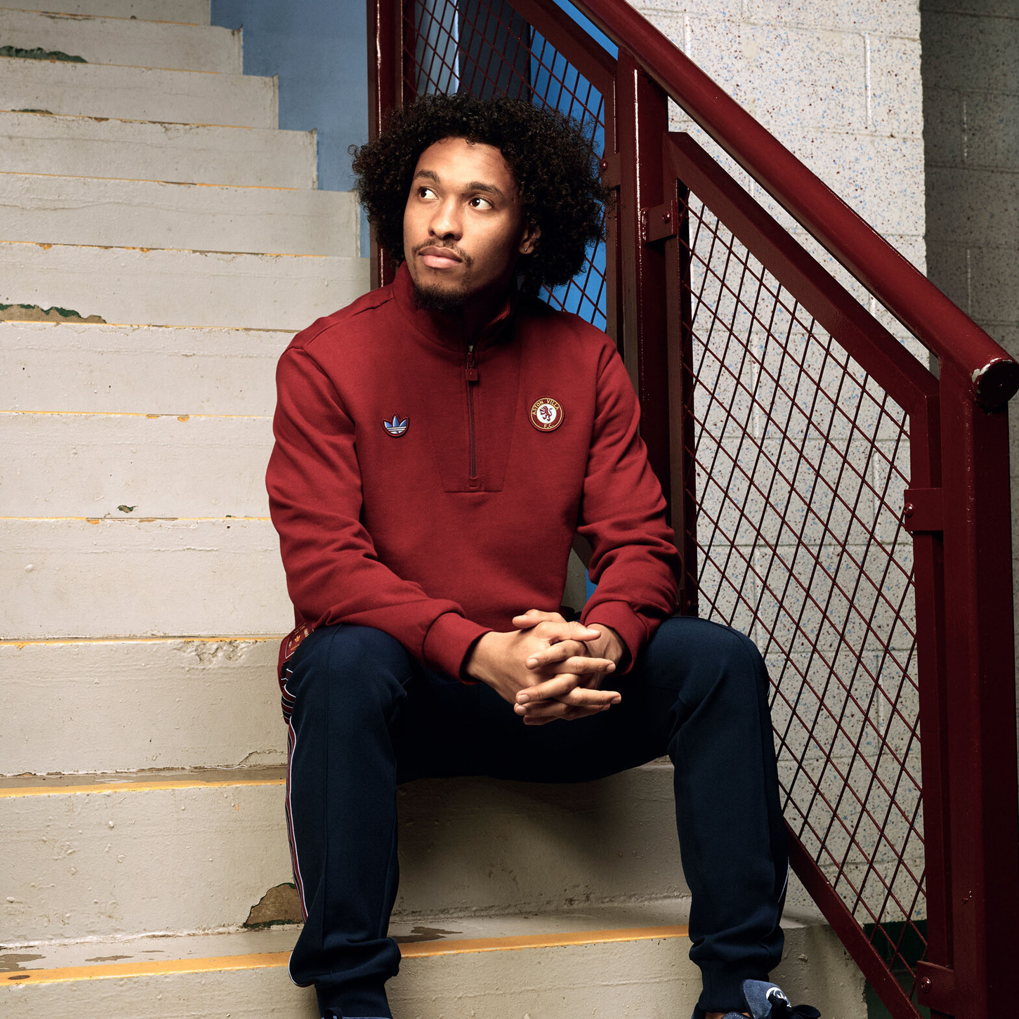 Aston Villa adidas Icon Pullover mit halbem Reißverschluss Image