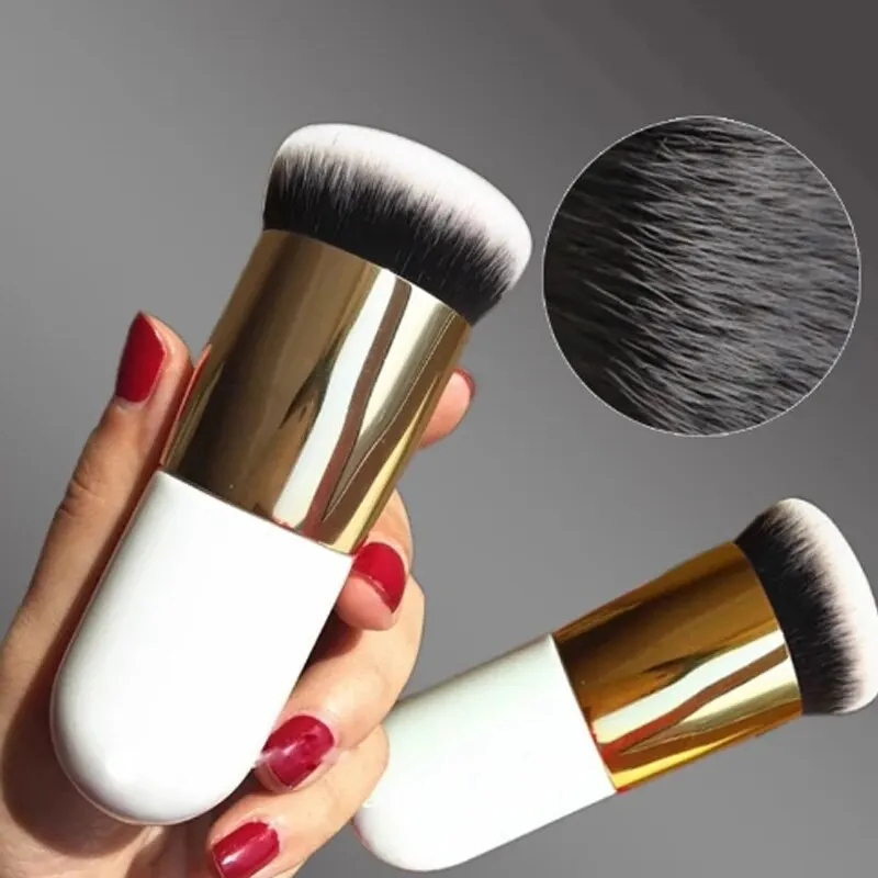 Pennello Pennello grande piccolo per fondotinta Fat Pier Pennello per trucco Bb Cream Pennello per funghi Senza polvere Pennello per trucco per fondotinta senza segni