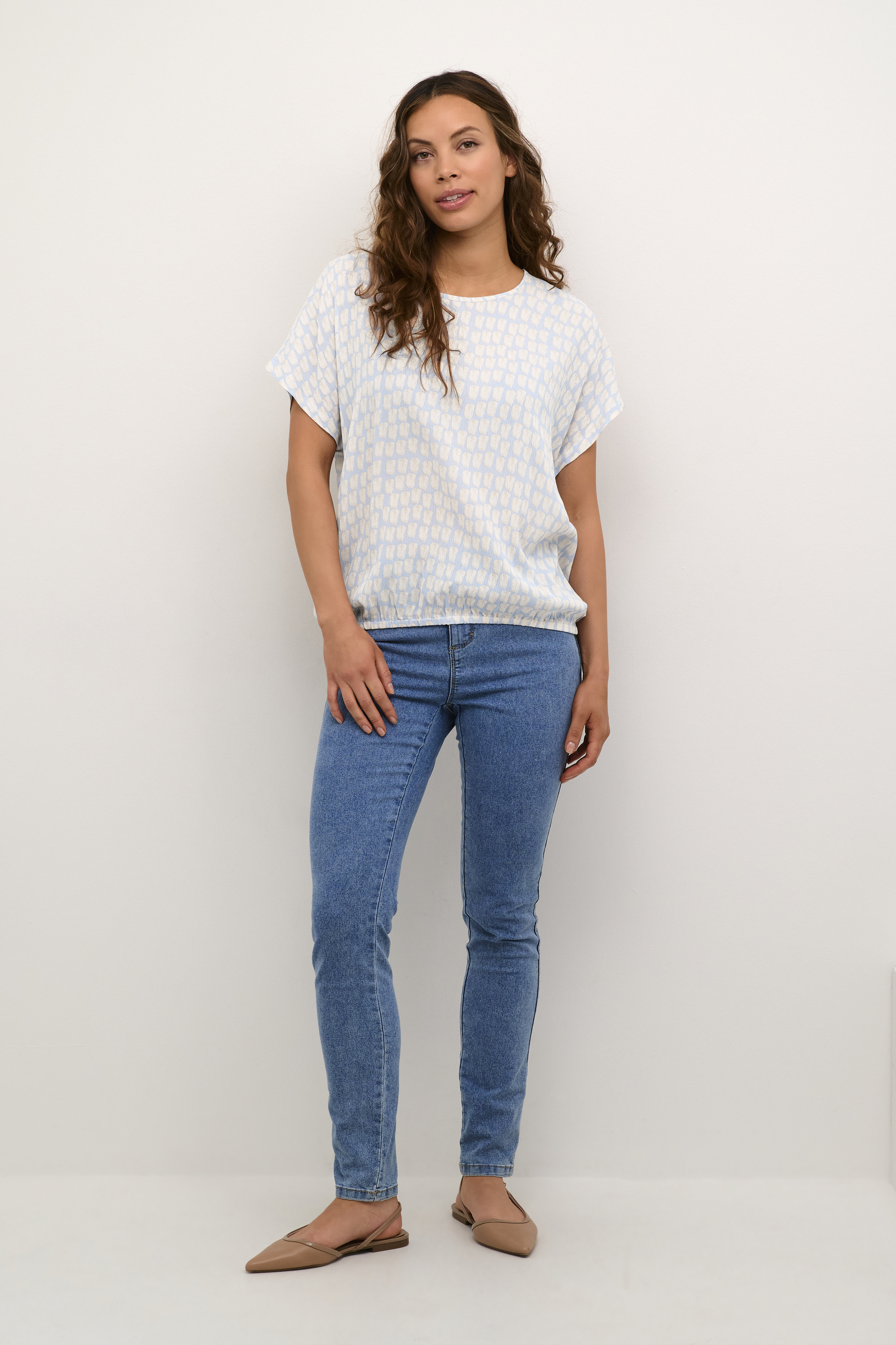 Bluse mit kurzen Ärmeln, lockere Passform, Windsurfer/Beige Grafikdruck light blue Image