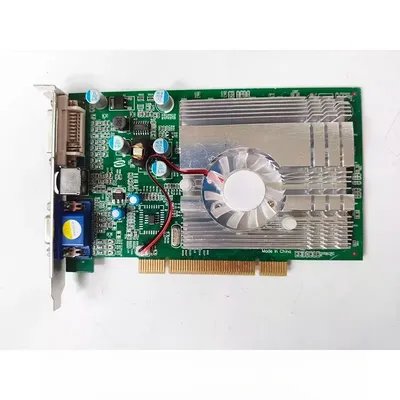 Alte PCI-Grafikkarte Stock GF/5200 Unabhängige 128 MB DVI+VGA-Grafikkarte