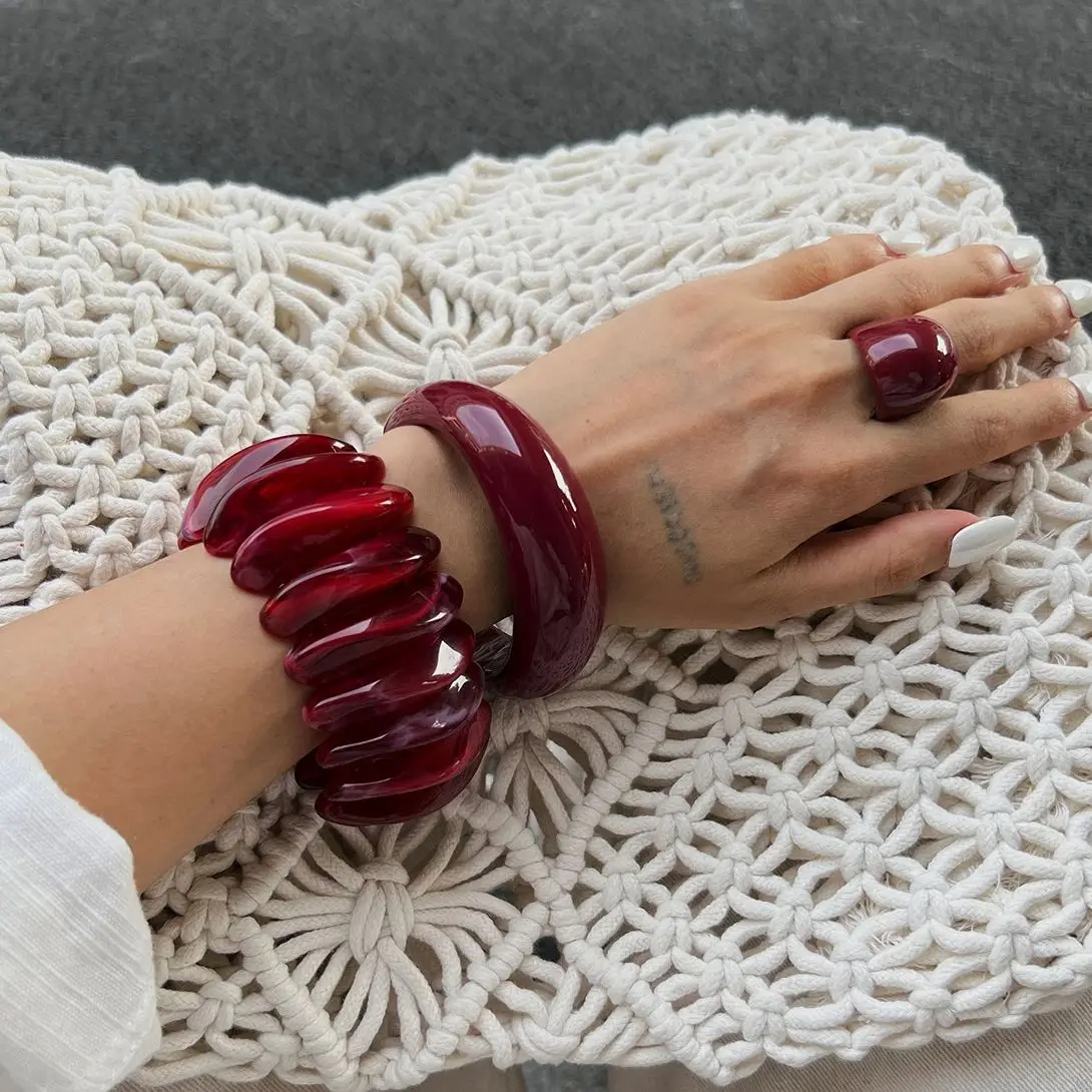 PuRui 3 Stile Vintage rote dicke Acrylharz-Armreifenringe für Damen, Punk, Hip Hop, unregelmäßiger Charm, Arm-Armband, Schmuck, Geschenke