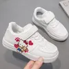 Hallo Kitty Mode Sport 7 und 18 Jahre alte Mädchen Schuhe Kinder Turnschuhe Mädchen Jungen Schuhe Casual Basketball Kind Laufen Geschenk