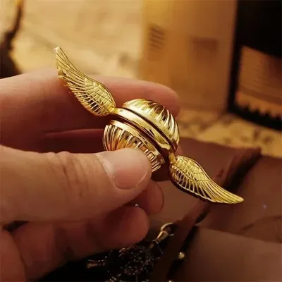 Harry Potter Golden Snitch Fidget Spinner – Movie Peripheral, Stress Relief Fingertip Toy, 5 Styles, Perfect Gift