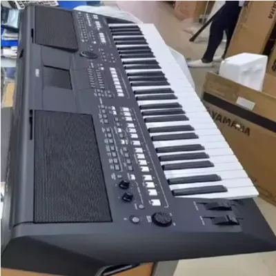 AUF LAGER PSR SX920 61-Tasten-Digital-Arranger-Keyboard