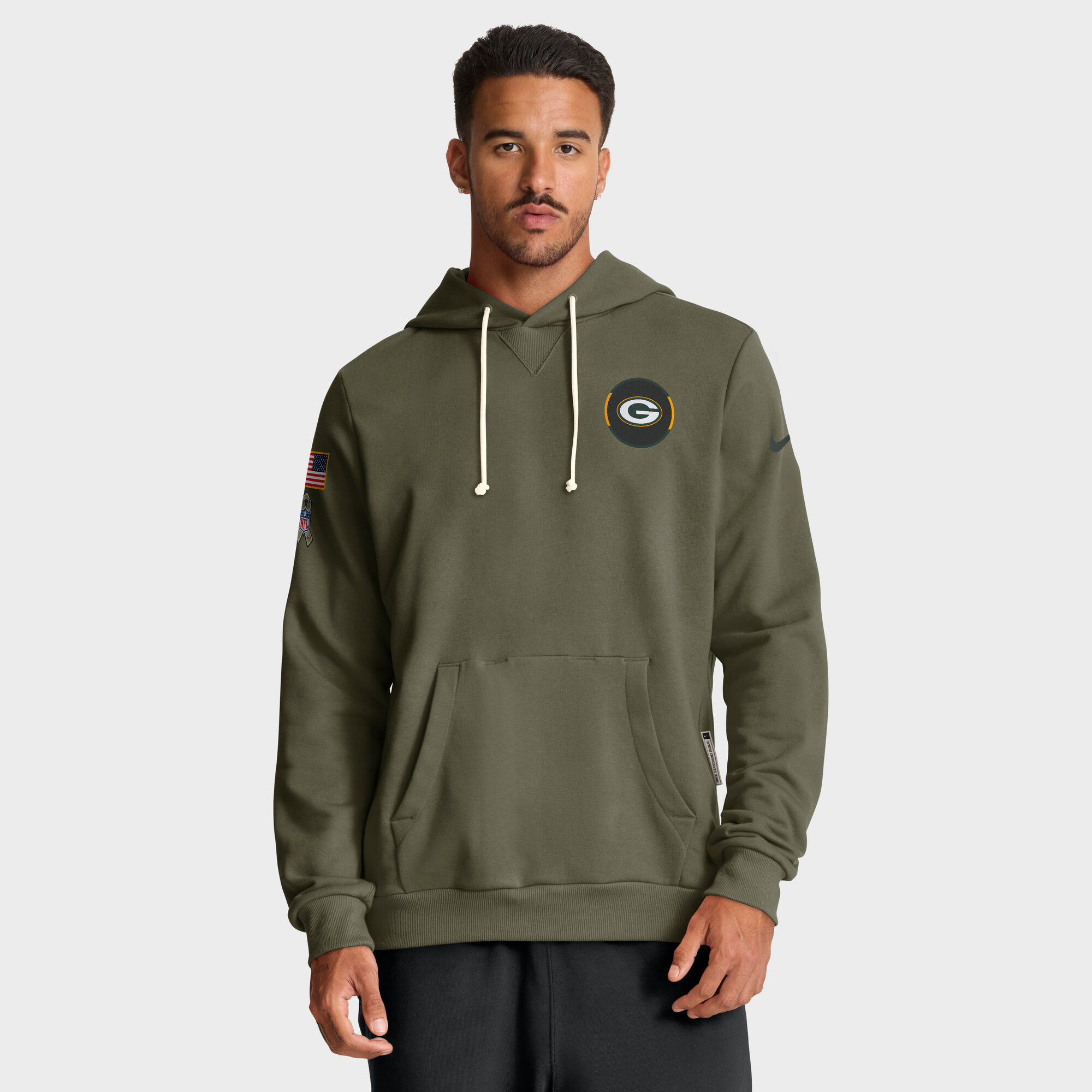 Green Bay Packers Nike 2025 Salute To Service Dominant Force Dri-FIT Hoodie - Herren Image