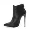 Schwarze Damen-Stiefeletten, Herbst-Winter-Mode, spitze Zehen, Damenschuhe mit Absatz, sexy Nachtclub, kurzer Stiefel, Grau, große Größe 45