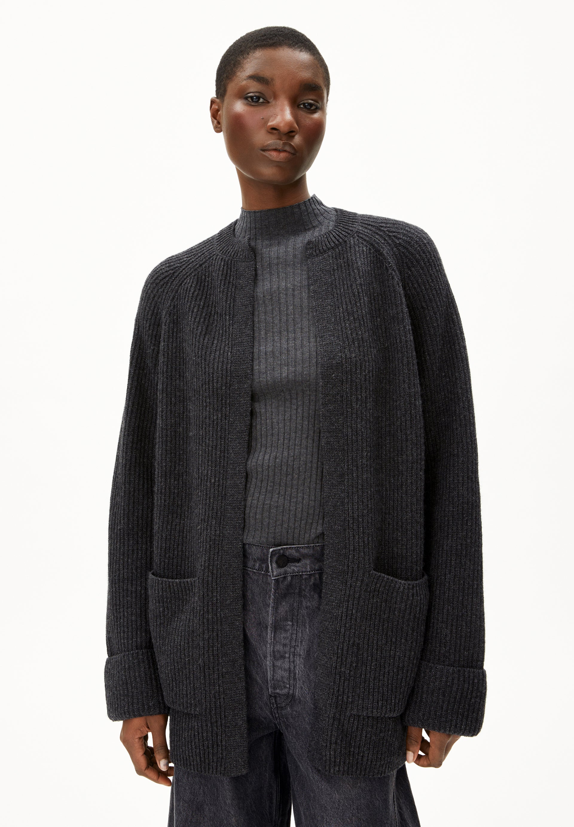 WARDAA | Strickjacke aus Bio-Woll Mix - grau (M) Image