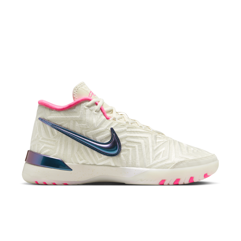 NBA LeBron NXXT Genisus "Bronny" Basketballschuh - Herren Image