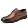 Große Größe Einfarbig Kleid Schuhe für Männer 2025, Herbst Neue Designer Leder Schuhe Männlichen Formalen Pendeln Mode Casual Schuhe Mann