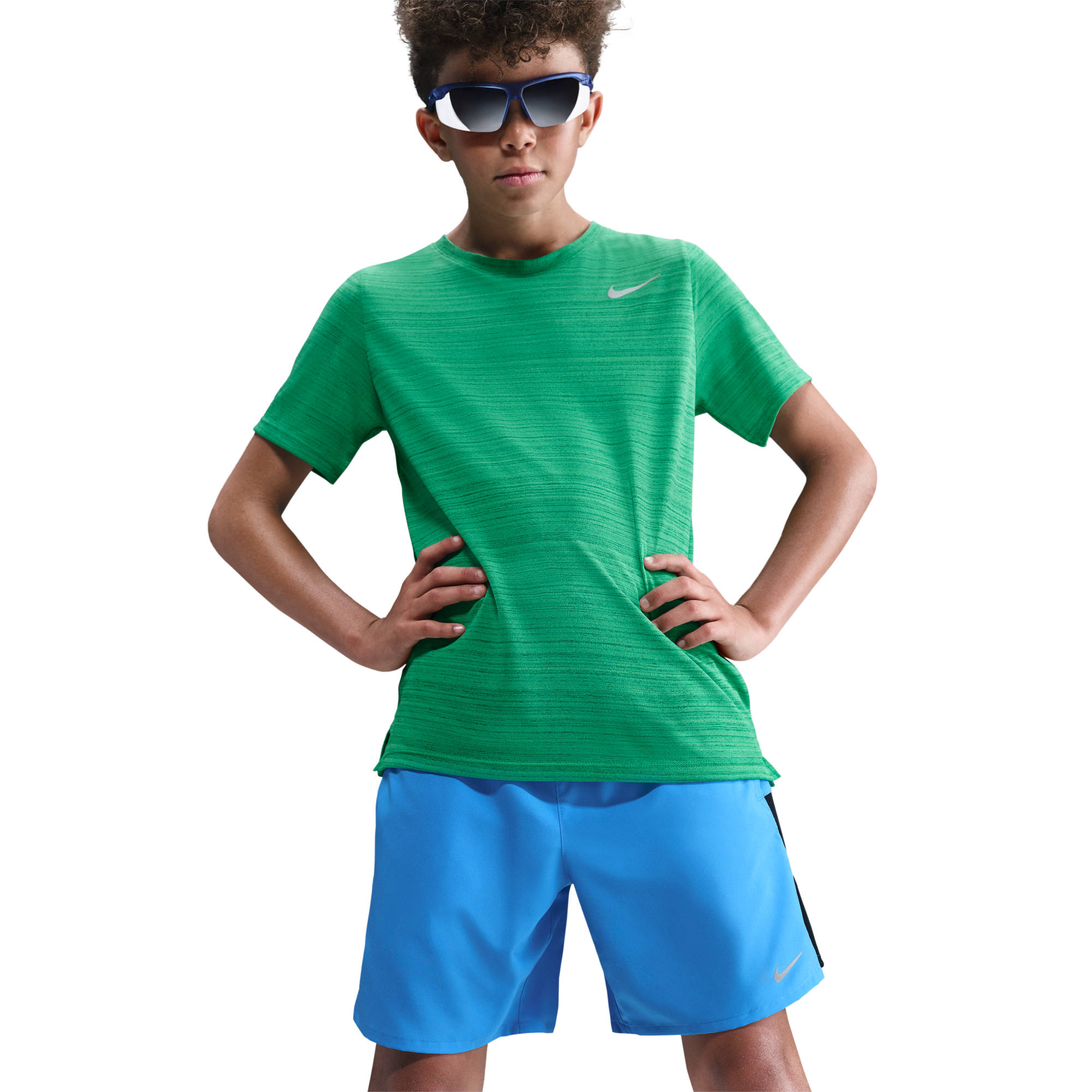 T-Shirt NIKE "B NK DF SS MILER TOP", Kinder, Gr. S (128/134), stadium grün, Obermaterial: 100% Polyester, Shirts Image