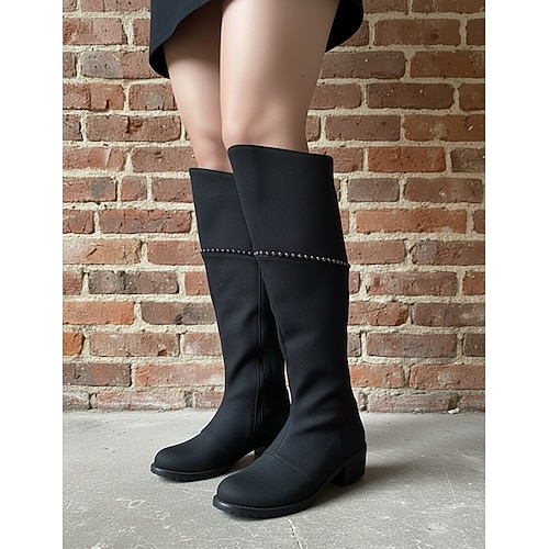 kniehohe Stiefel aus violettem Wildleder für Damen mit seitlichem Reißverschluss und Nietenverzierung – stilvolles Freizeitschuhwerk für Herbst und Winter Image