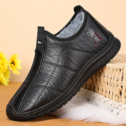 Wasserdichte Herren-Winterschuhe zum Hineinschlüpfen mit warmem Fellfutter, leichte, lässige Outdoor-Loafer mit Anti-Rutsch-Effekt für kaltes Wetter Image