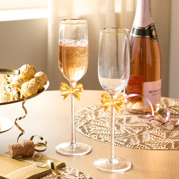 Champagnerflöten mit Schleife Image