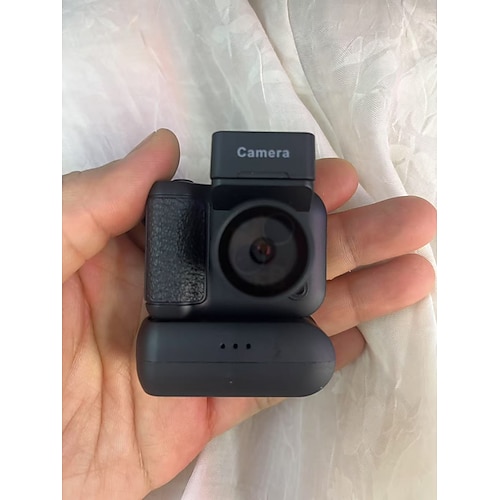 Mini macchina fotografica digitale retrò HD 1080p per studenti, portachiavi portatile con flash e vano batteria mobile per la registrazione di foto e video.
