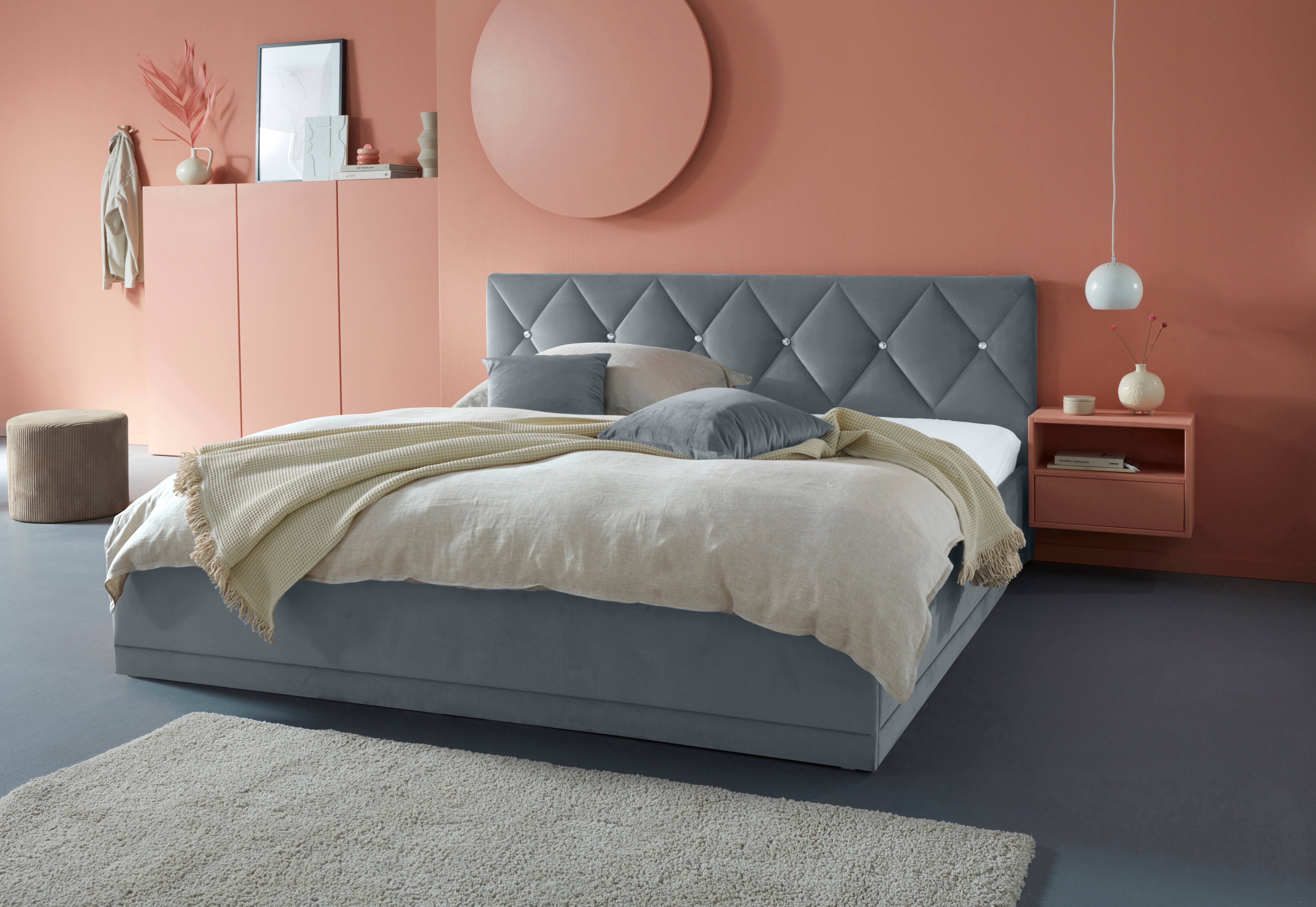 Polsterbett "Adamas", grau, L:210cm, Bezug: 100% Polyester, Polsterung: Polsterwatte, Material Gestell: gepolsterter Holzwerkstoff, WESTFALIA SCHLAFKOMFORT, Betten, auch mit Bettkasten, Knopfheftung mit Strasssteinen Image
