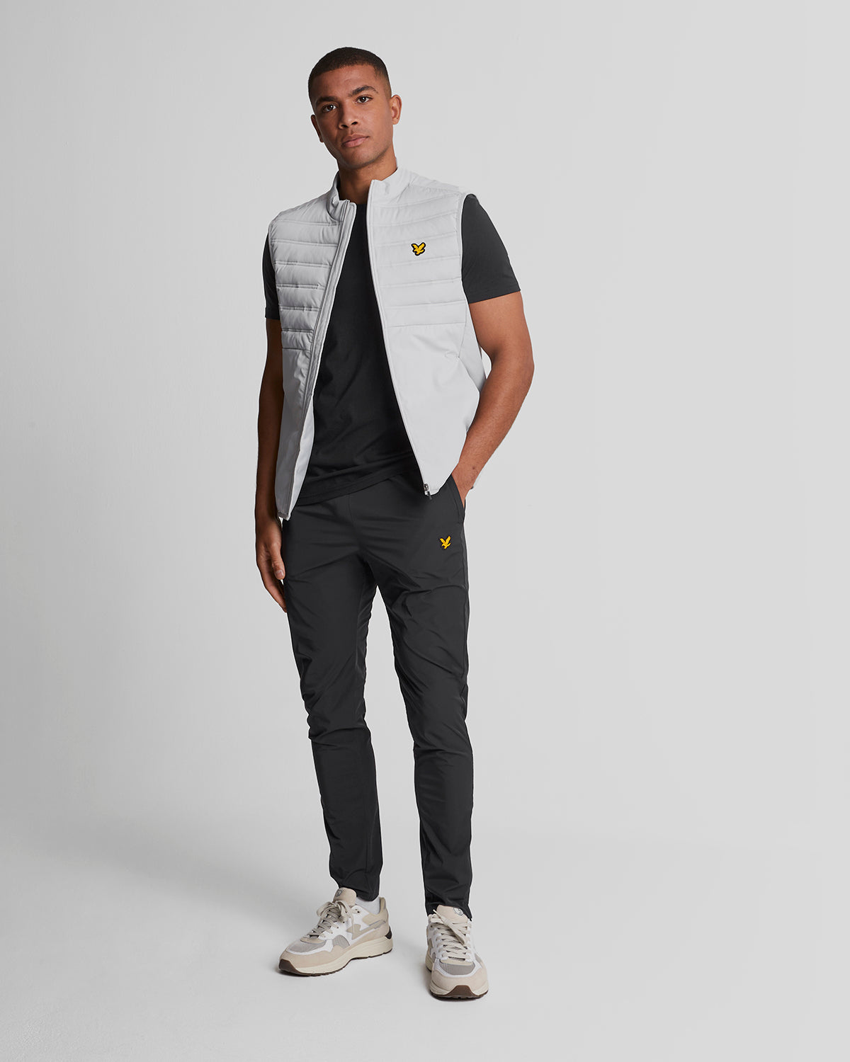 Lyle & Scott Sports  Trainingshose mit Vierwege-Stretch in Schwarz Image