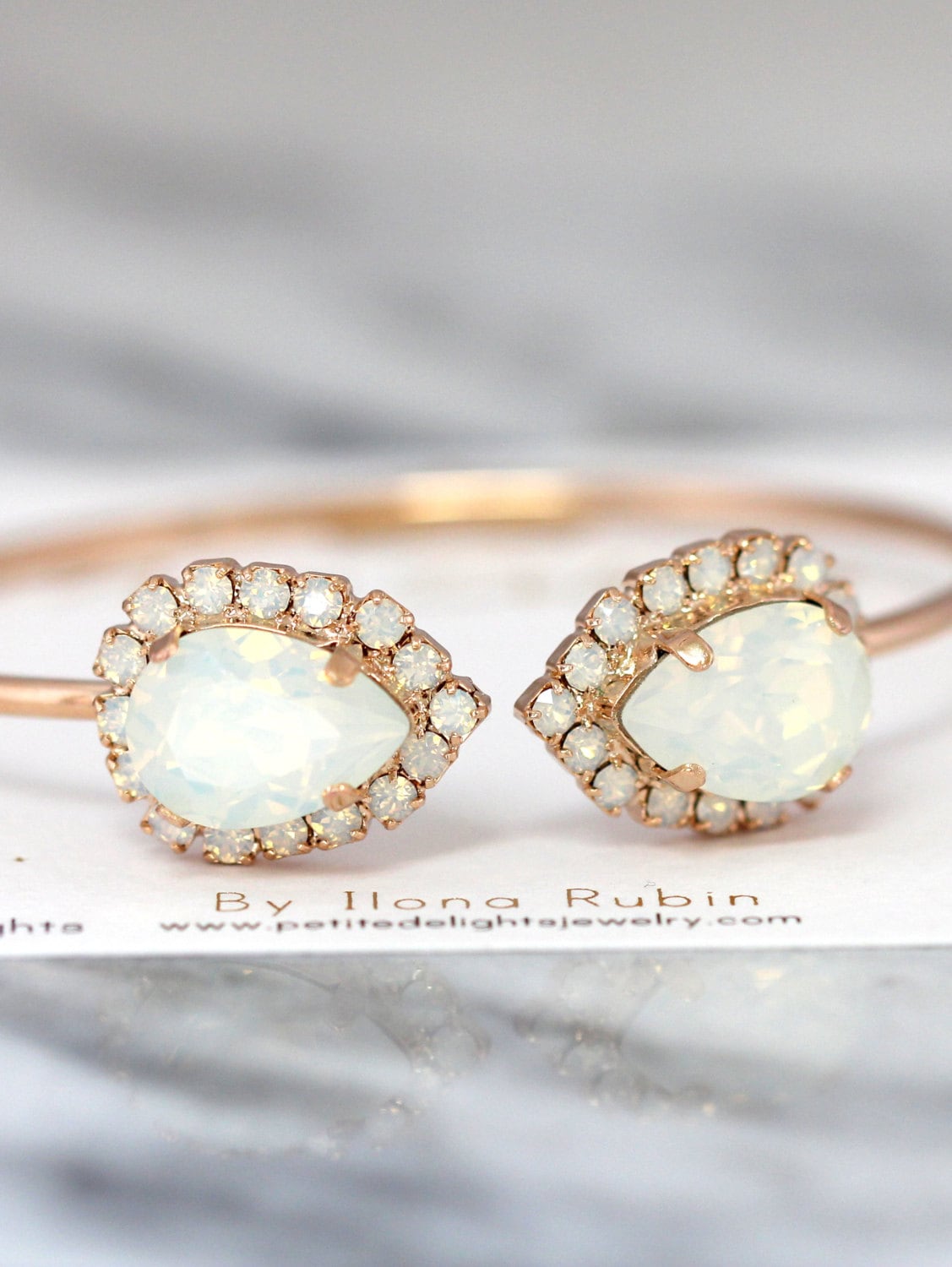 Braut Opal Armband, Opal Gold Armband, weißes Opal Kristall Armband, Braut Gold Manschette Armband, Braut Armband, Brautjungfern Opal Armband