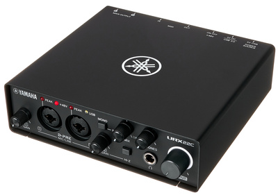 Yamaha URX22C