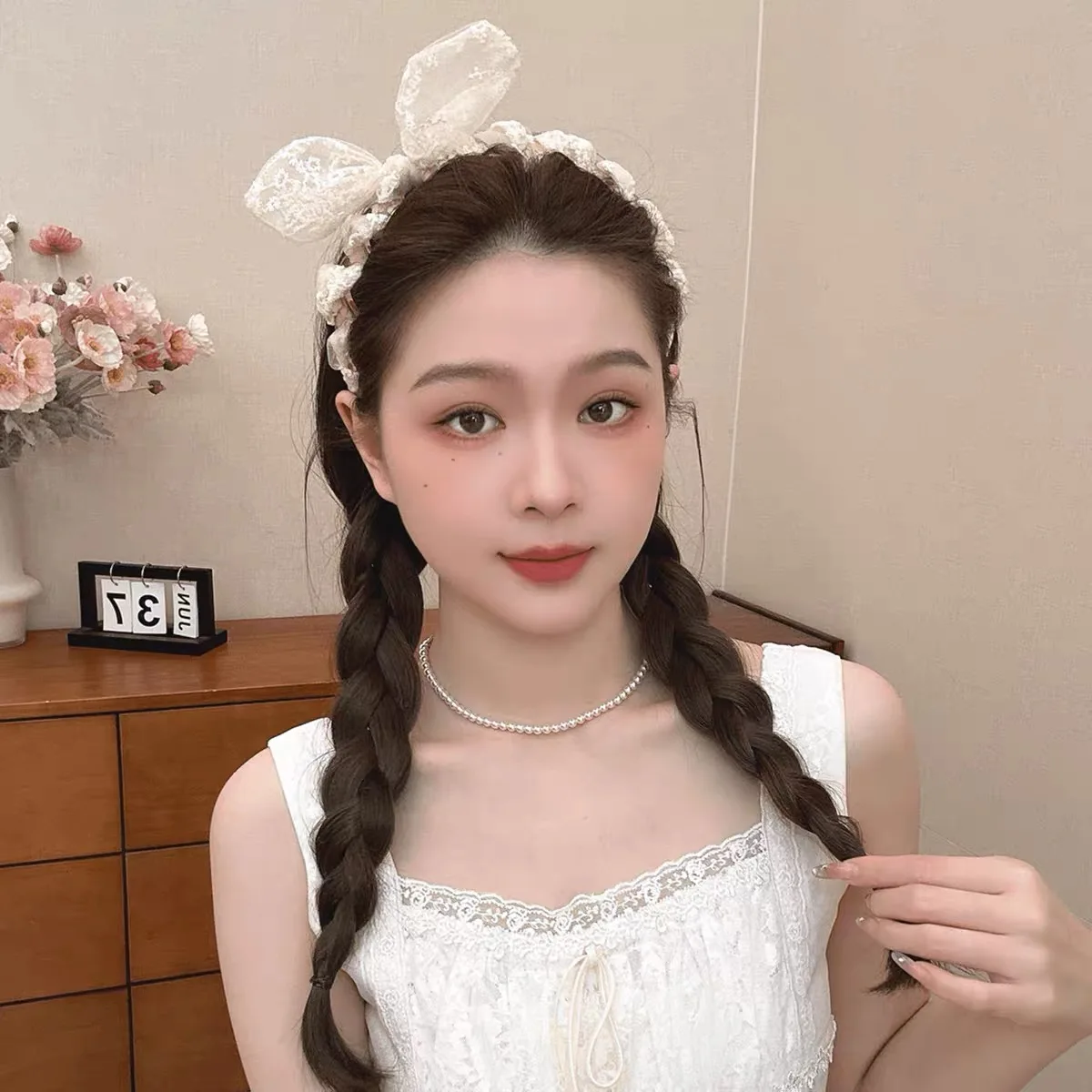 1pc Koreanische Süße Spitze Bogen Haarband Gezahnt Nicht-slip Stirnband Frauen Niedlichen Kaninchen Ohren Haar Hoop Bands Kopfschmuck haar Zubehör Image