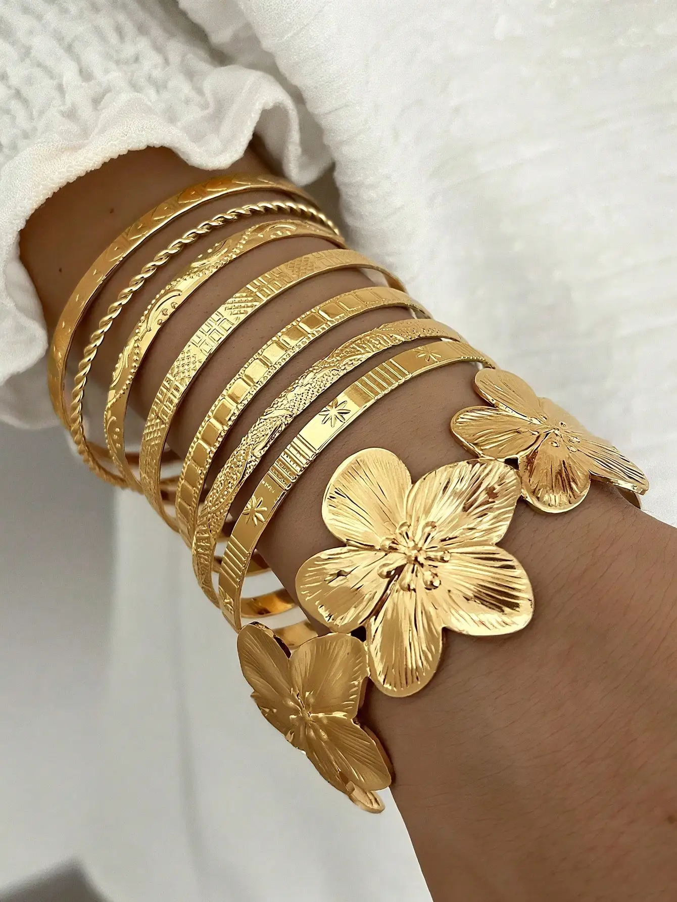 1–7-teiliges Set mit offenen Armbändern im eleganten Vintage-Minimalist-Stil für Damen, Blumenstreifen-Design, geeignet für Damen-Alltagskleidung, Hochzeiten, Partys, Urlaubs- und passende Outfits,