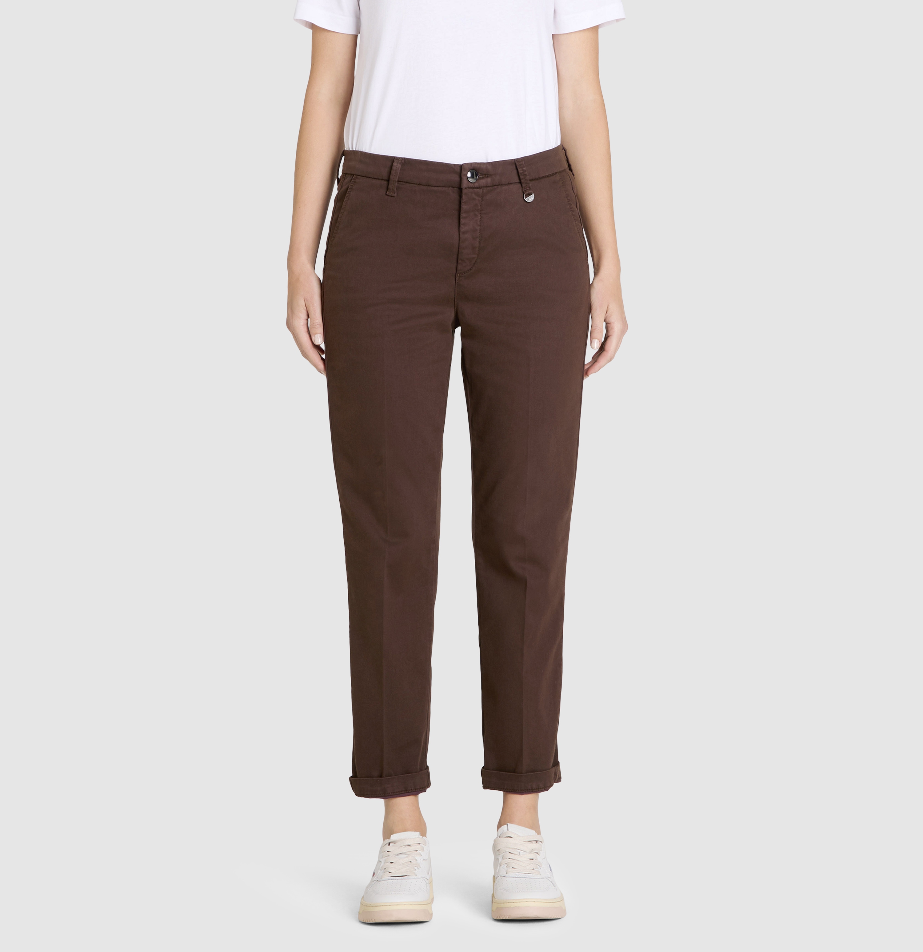 Chinohose MAC "CHINO turn up", Damen, Gr. 40, N-Gr, truffle braun ppt, Web, Obermaterial: 39% Lyocell, 34% Modal, 17% Baumwolle, 7% Elastomultiester, 3% sonstige Fasern, unifarben, slim fit knöchelfrei, Hosen, mit dezentem Glanz, elegant und sportiv... Image