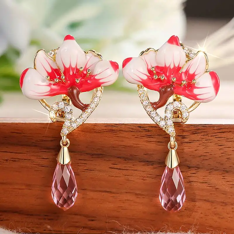 Huitan Damen-Ohrringe mit süßem Blumen-Design, frischer Stil, elegante Accessoires für Party, Alltag, Schmuck, eingelegt, glänzend, rosa CZ