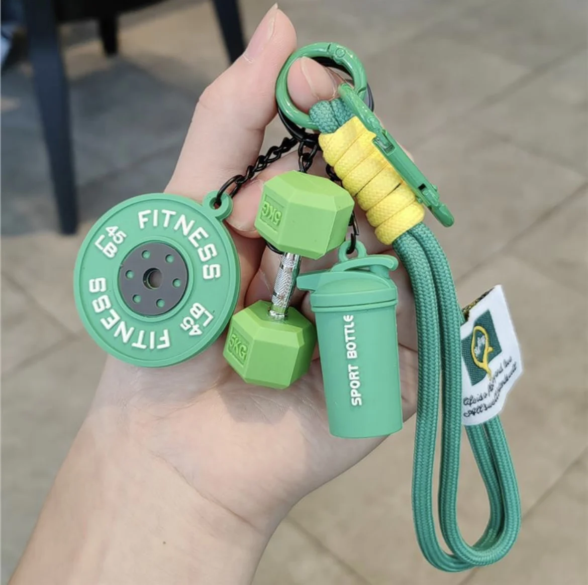 2025 HOT! Fitness Keychain Gym Barbell Key chain Weightlifting Keyring Silicone Weight Plate Gym Gifts Workout Gifts Bag gift