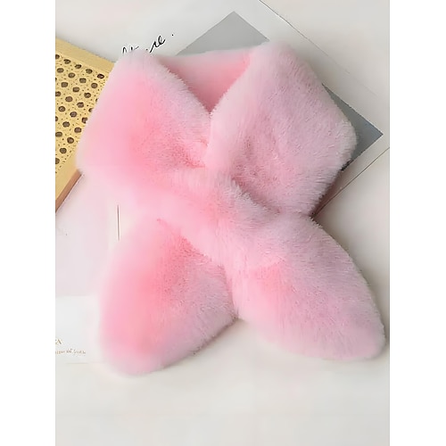 Weihnachtsschal aus Kunstpelz für Damen, weicher Plüsch-Halswärmer mit Kreuzknoten, eleganter Winter-Wickelschal für Feiertagspartys und Geschenke Image